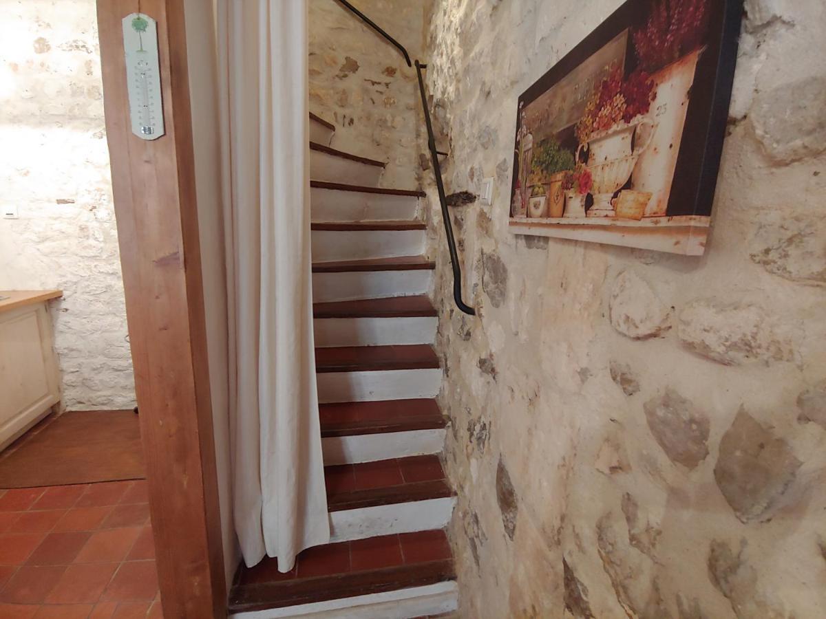 Charmante Maison Arlesienne A L'Ombre Des Arenes, De 2 A 5P Exteriér fotografie