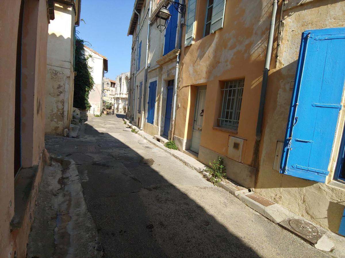 Charmante Maison Arlesienne A L'Ombre Des Arenes, De 2 A 5P Exteriér fotografie