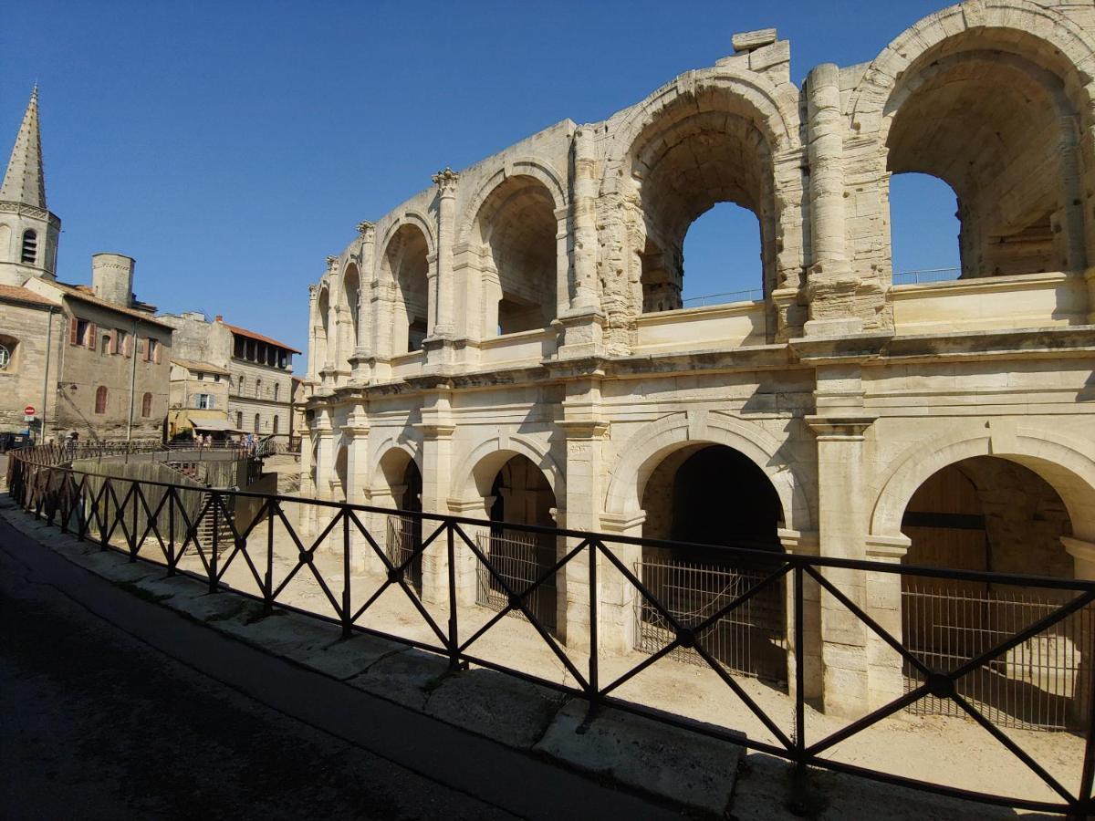 Charmante Maison Arlesienne A L'Ombre Des Arenes, De 2 A 5P Exteriér fotografie