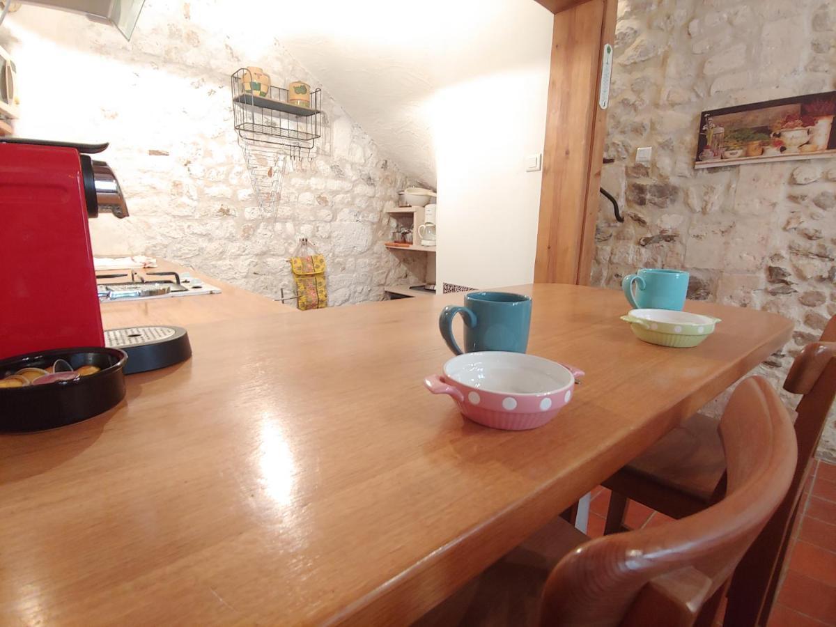 Charmante Maison Arlesienne A L'Ombre Des Arenes, De 2 A 5P Exteriér fotografie